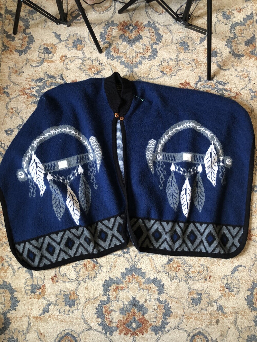 Super Gaban Ruminahui Poncho One Size Blue Heavy Knit Feathers